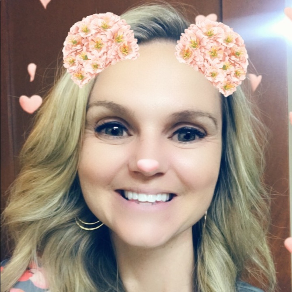 Meet your Posher, Sarah